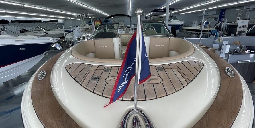 Chris-Craft Launch 27