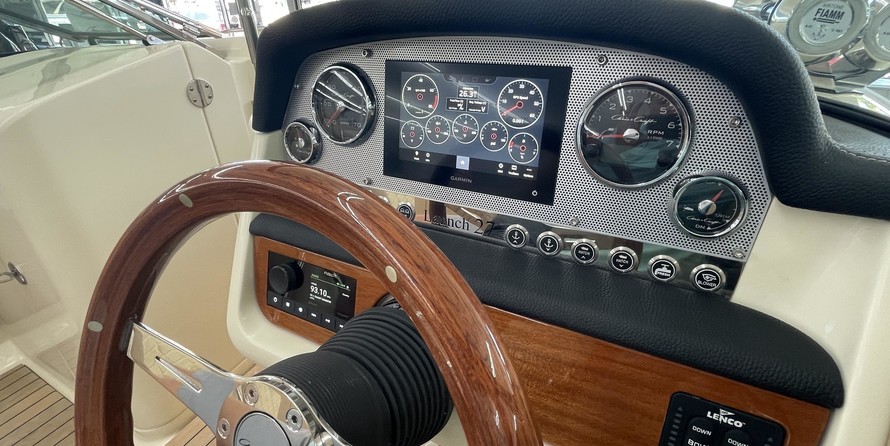 Chris-Craft Launch 27