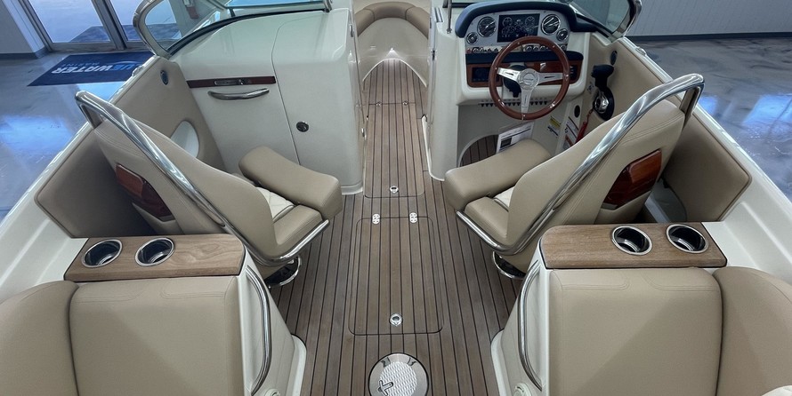 Chris-Craft Launch 27