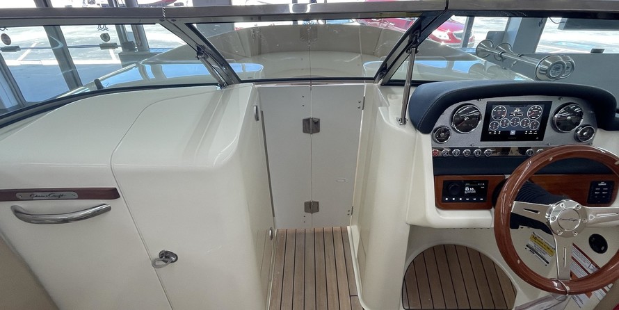 Chris-Craft Launch 27