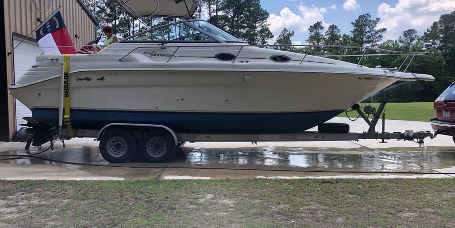 Sea ray 270 sundancer