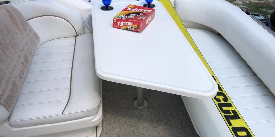 Sea ray 270 sundancer