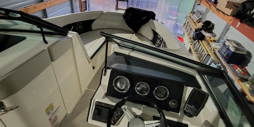 Sea Ray SPX 230 Sterndrive