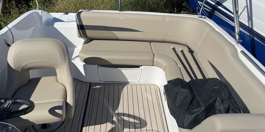 Hurricane 188 sport sundeck