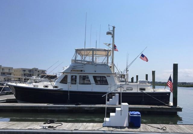 Carver 47 Motor Yacht