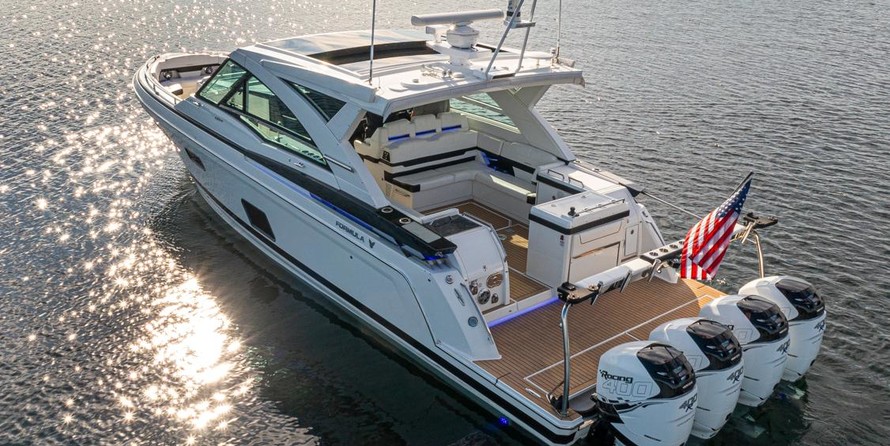 Formula 430 All Sport Crossover