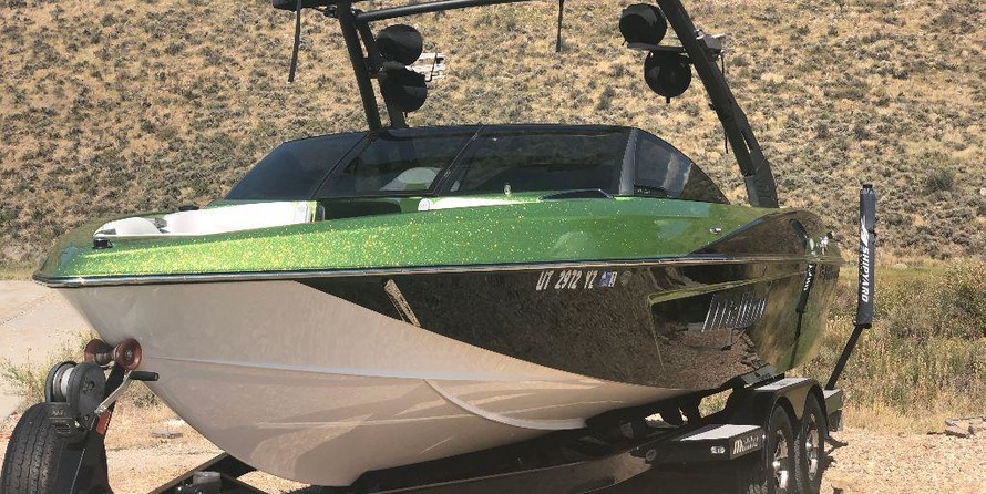 Malibu Wakesetter 23 LSV