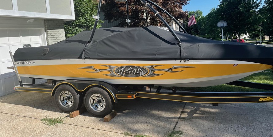 Malibu Wakesetter 21 XTi
