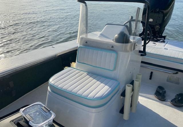 Hewes 16.9 redfisher