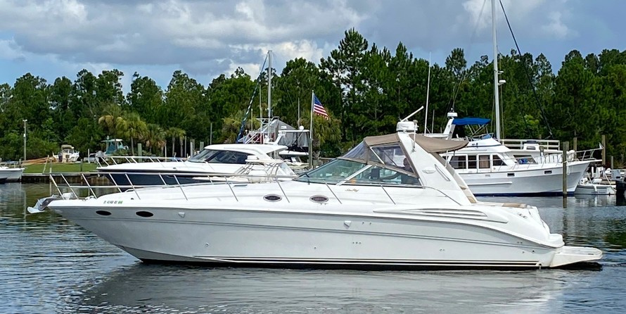 Sea Ray 400 Sundancer