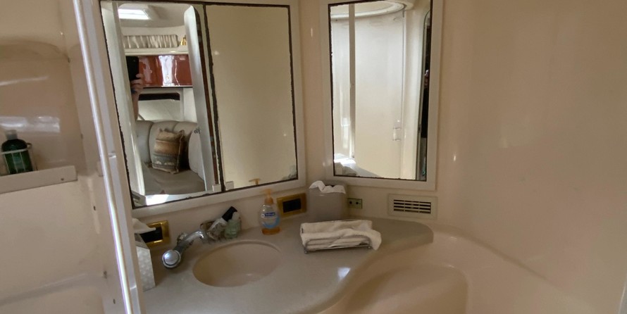 Sea Ray 400 Sundancer