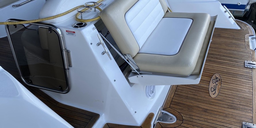 Sea Ray 350 Sundancer