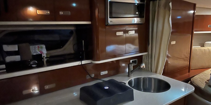 Sea Ray 350 Sundancer