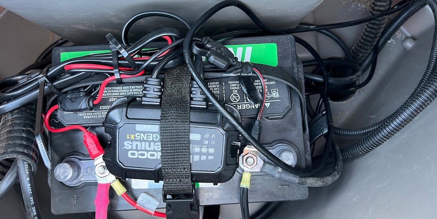 Sun Tracker Bass Buggy 18 DLX