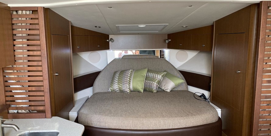 Sea Ray 370 Sundancer