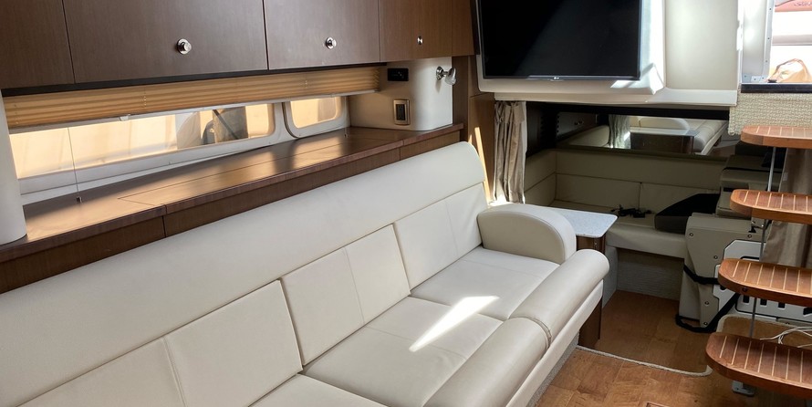 Sea Ray 370 Sundancer