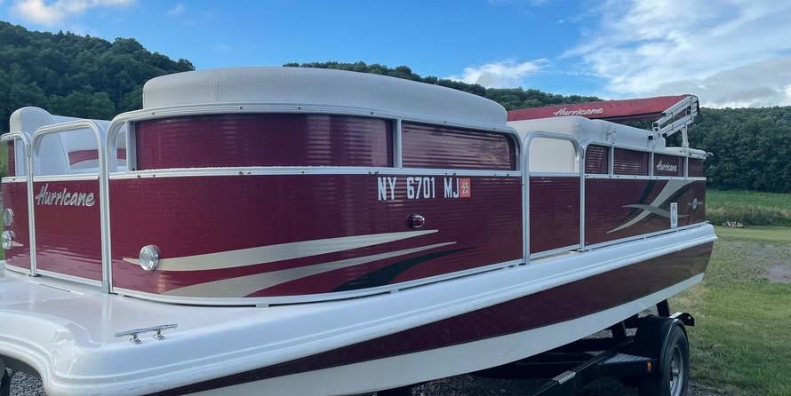 Hurricane fundeck 232