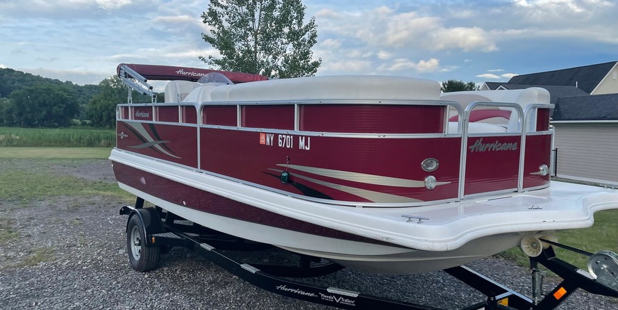 Hurricane fundeck 232