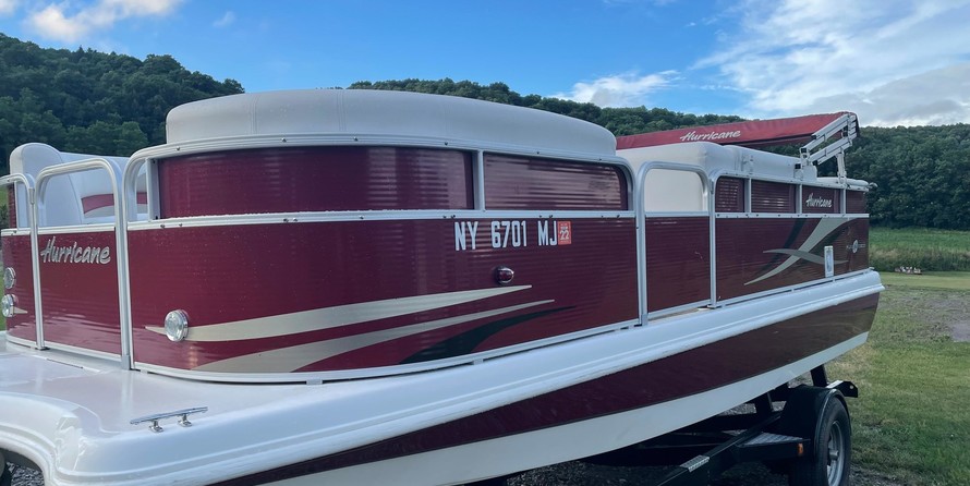 Hurricane fundeck 232