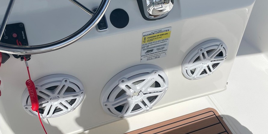 Boston Whaler 190 Montauk