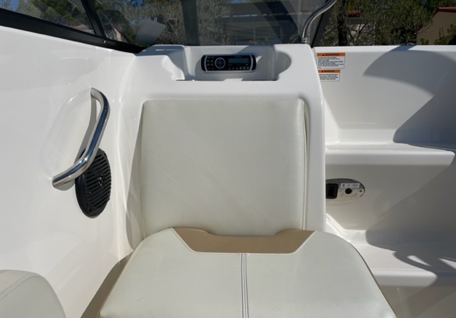 Bayliner 742 Cuddy