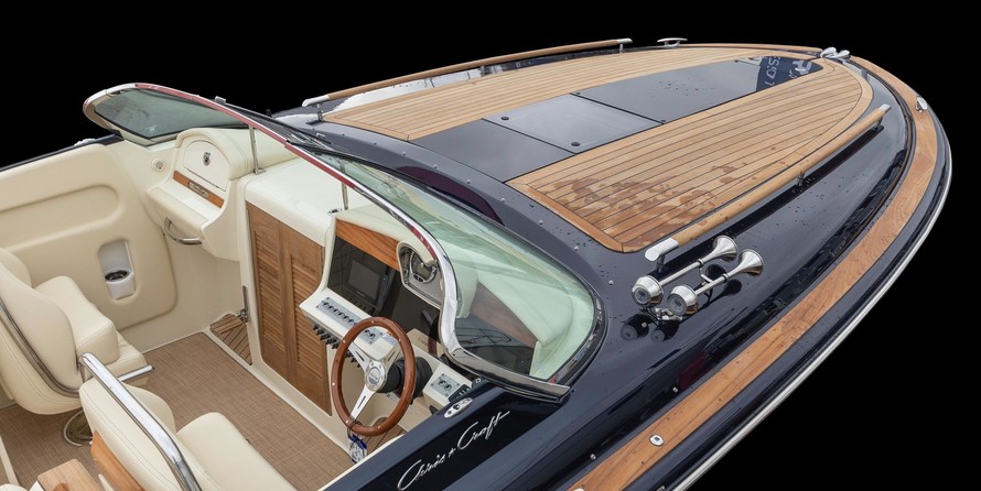 Chris-Craft Corsair 34