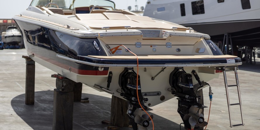 Chris-Craft Corsair 34