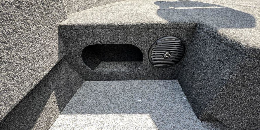 Lund Boats 1775 Impact SS