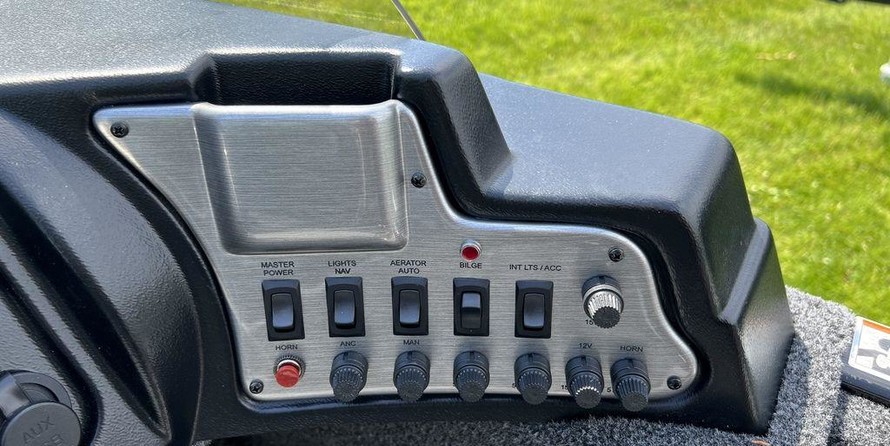 Lund Boats 1775 Impact SS