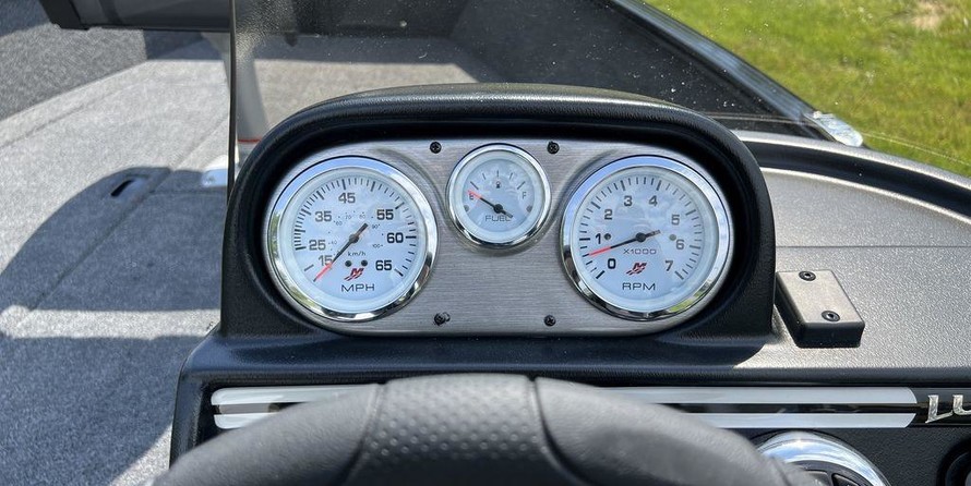 Lund Boats 1775 Impact SS