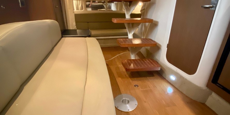 Sea Ray 330 Sundancer