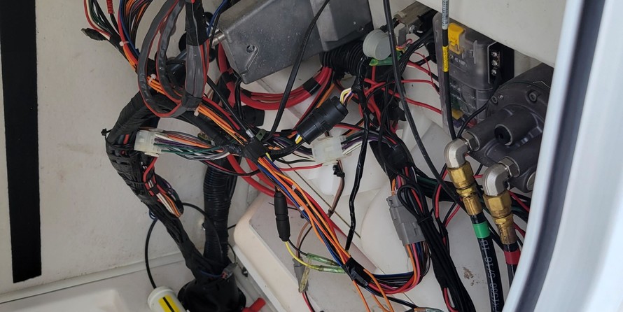 Sea Fox 226 Commander