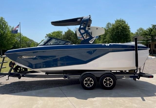 Super Air Nautique G23