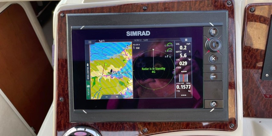 Sea Ray 330 Sundancer