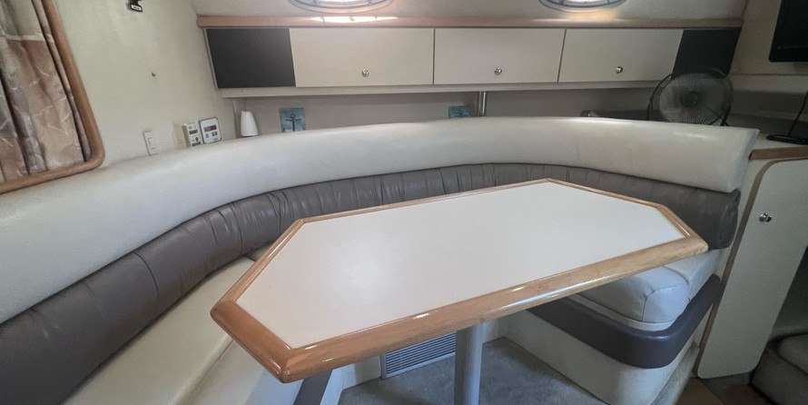 Wellcraft 320 MARTINIQUE