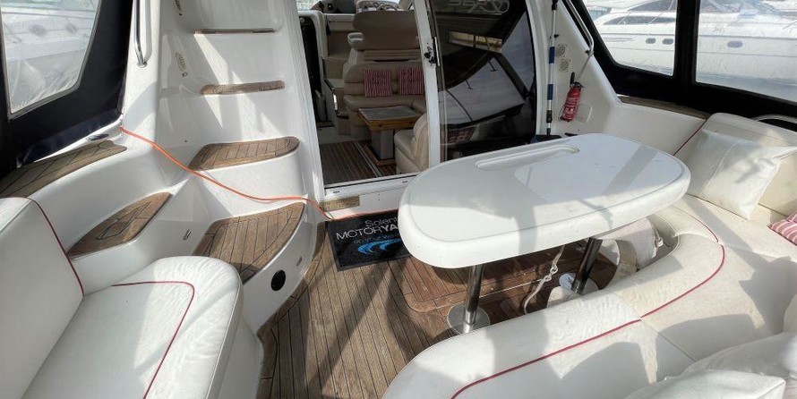 Sealine 360 Statesman
