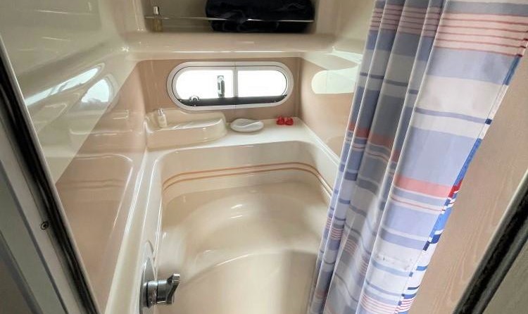 Sealine 360 Statesman