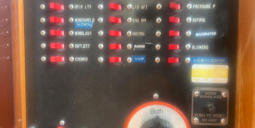 Beneteau Swift Trawler 42