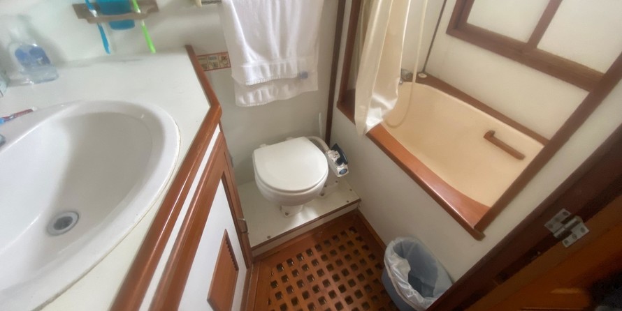 Beneteau Swift Trawler 42