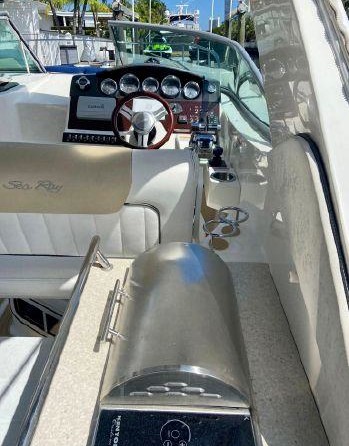 Sea Ray 310 Sundancer