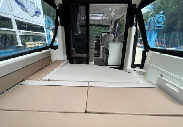 Quicksilver Activ 905 Weekend