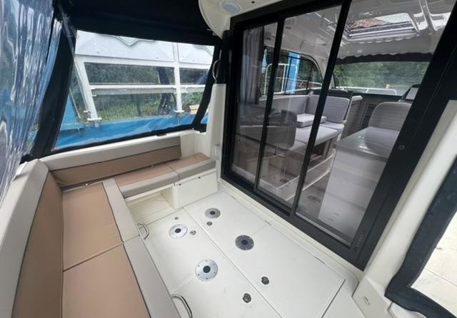 Quicksilver Activ 905 Weekend