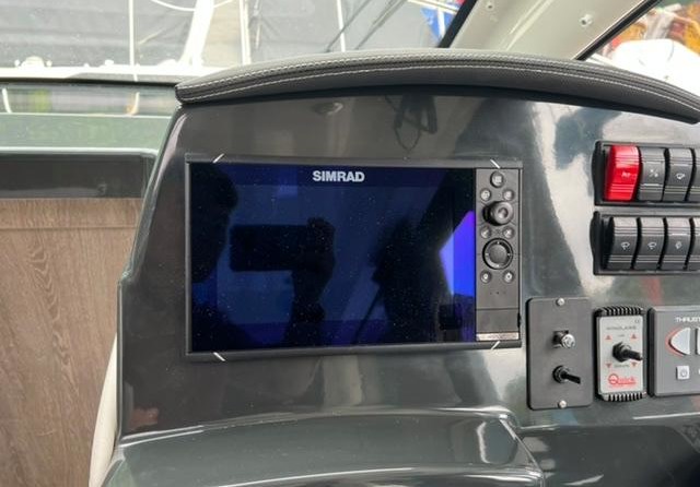 Quicksilver Activ 905 Weekend