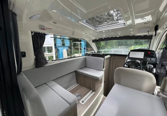 Quicksilver Activ 905 Weekend