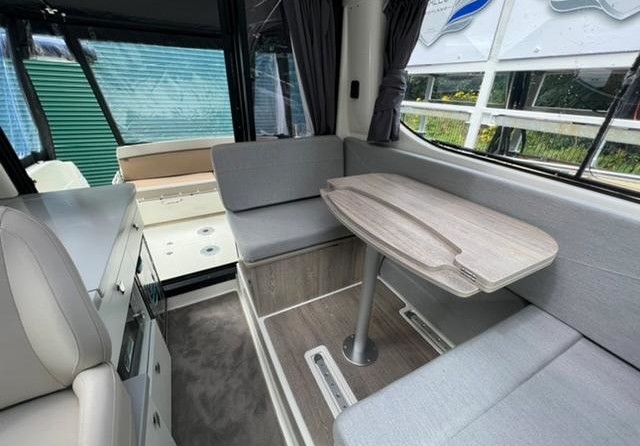 Quicksilver Activ 905 Weekend