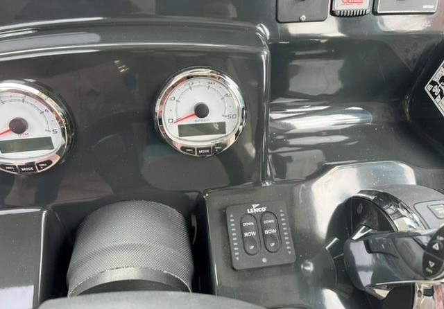 Quicksilver Activ 905 Weekend