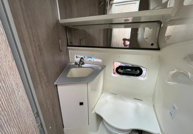 Quicksilver Activ 905 Weekend