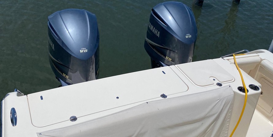 Grady-White Freedom 335