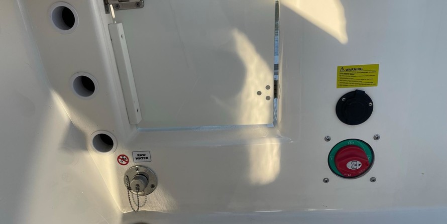 Cobia 217 center console