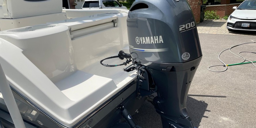 Cobia 217 center console